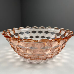 Vtg Jeannette depression glass pink geometric cube pattern cubist bowl scallop